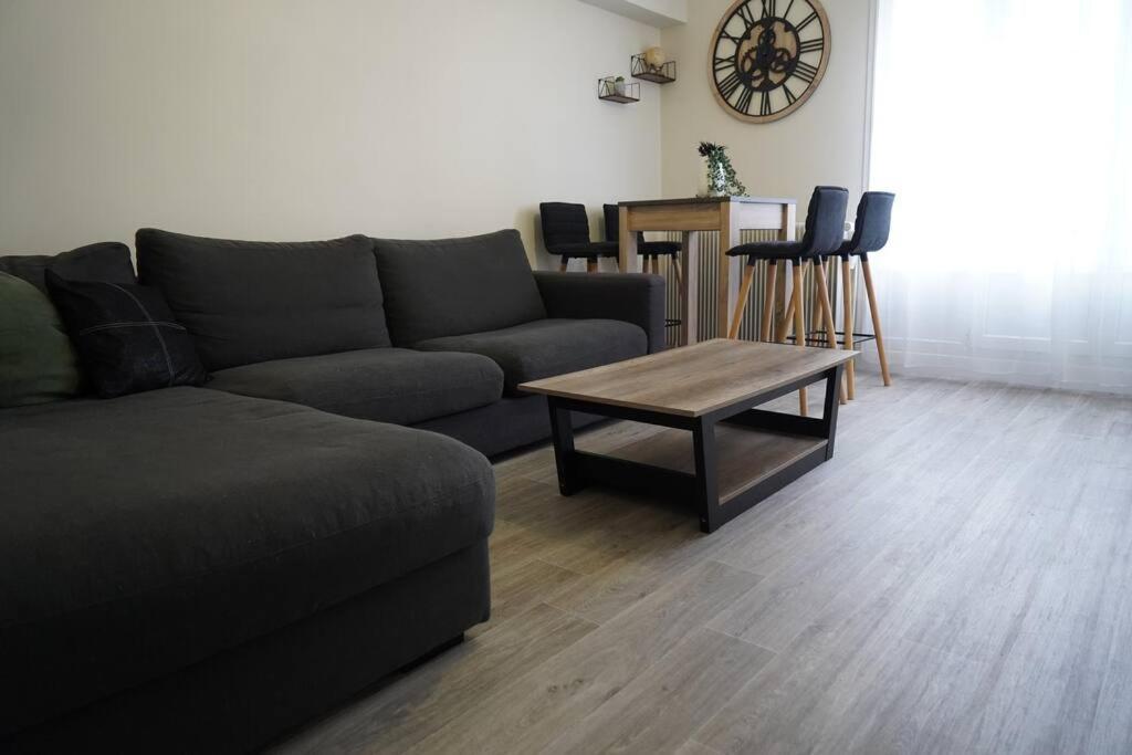 Le Paisible • Garage Privatif • Traversant • Calme Châteauroux Kültér fotó
